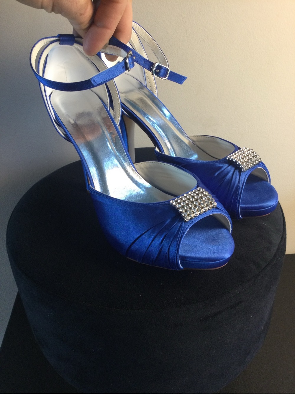 Elegant Royal Blue Satin Peep-Toe Heels with Rhinestone Accent